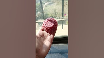 We have used natural colorants to make this 🧼 #soap #meltandpoursoap #soapmakingprocess #soapmaking