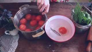 Relish Yo' Mama presents ... Crushed Tomatoes