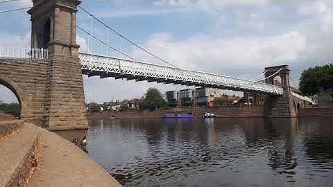 Wilford Suspension Bridge 14-hour time lapse