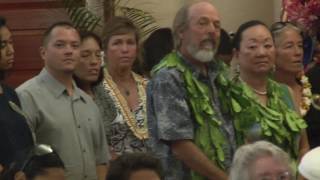 Miniatura de vídeo de "Hawai'i Aloha / Lō Ta Nu'u Medley"
