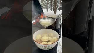 Пельмени и квашеная капуста