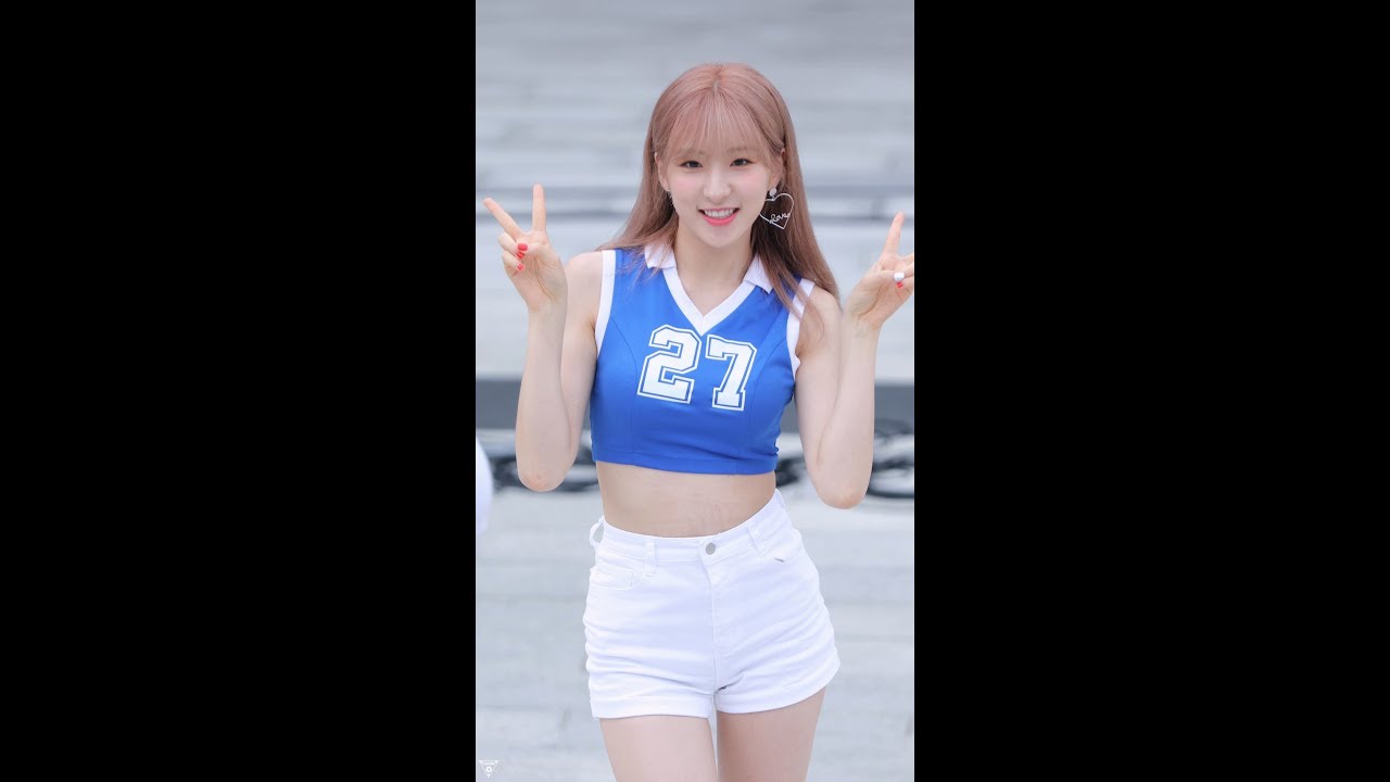 [4K] 170716 우주소녀 은서 직캠(WJSN/EUNSEO) - HAPPY(해피) @게릴라공연(SRT수서역)/By 쵸리(Chori)