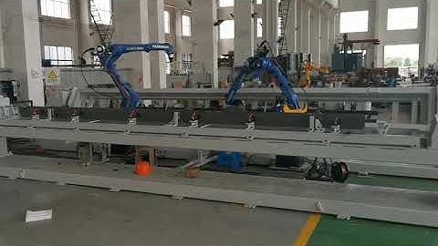 Long beam robot automatic welding station