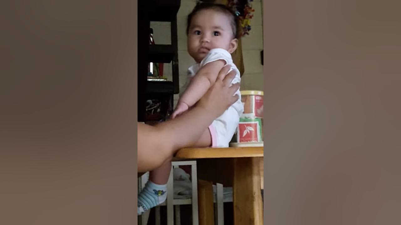 Baby Ashley not impressed. - YouTube