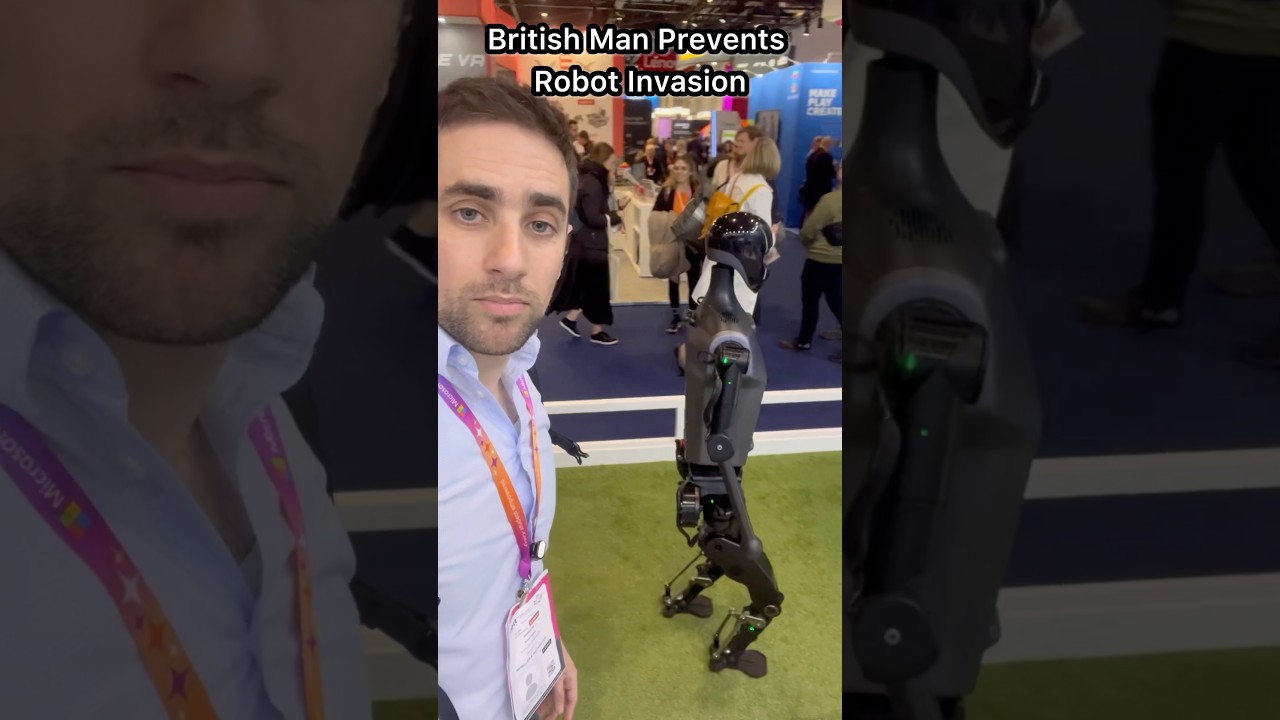 Robot walking like it had an accident 😱 