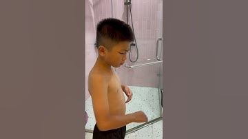 Áo Hồng Với Mũ Vàng Trêu Người Rừng - Tippi TV  #tippitv