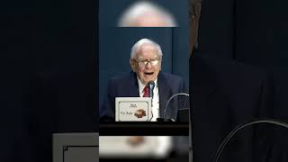 Warren Buffett's HILARIOUS Sign Off at the Berkshire Shareholder Meeting #shorts  #warrenbuffett