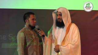 A Brother Takes Shahadah With Mufti Menk