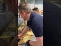 Einfach MACHEN: Kleine Unternehmen fördern - Pizza und Politik, was haben die beiden gemeinsam? 🍕📃