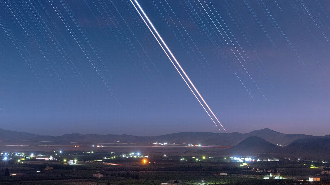 Time-lapse of the conjunction of Jupiter and Venus on March 1, 2023 ...
