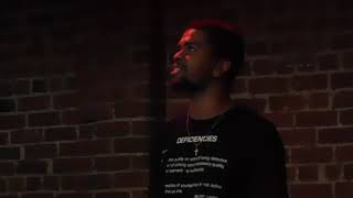 Brandon Leake performs Hourglass at Café Stritch