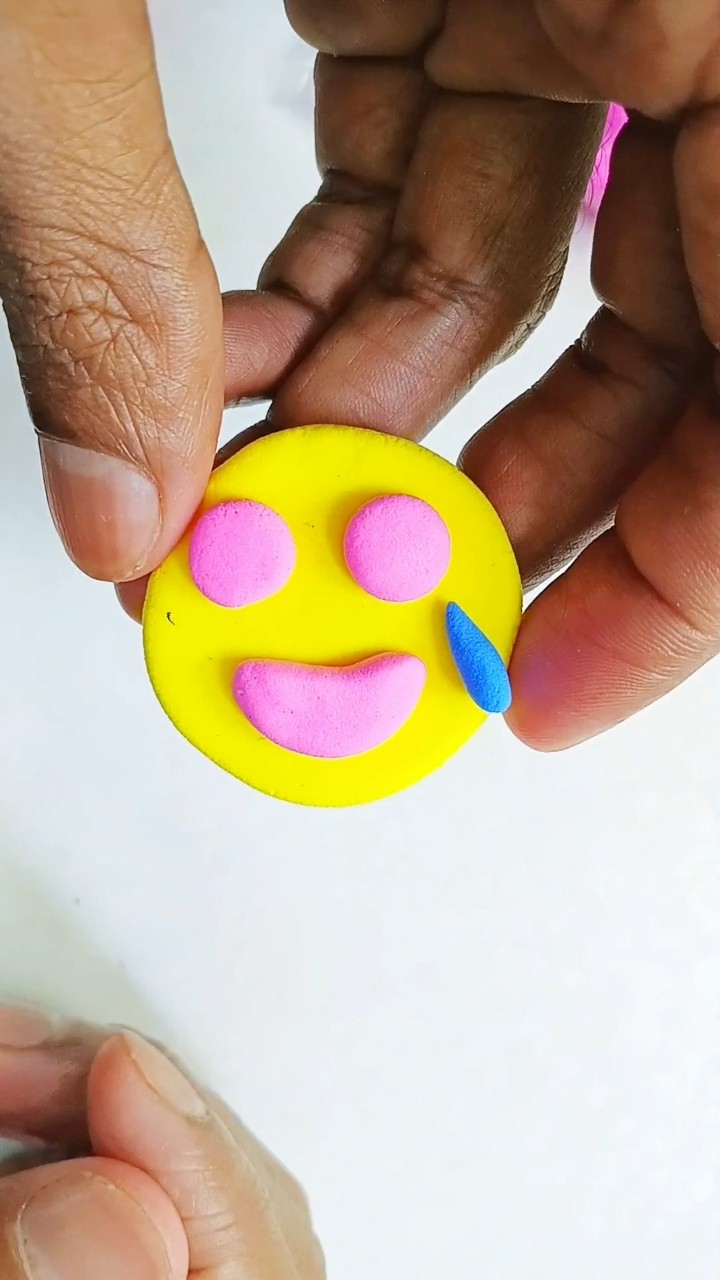 How to Make a Cute Clay Laughing Emoji 😂 | Easy DIY Clay Emoji