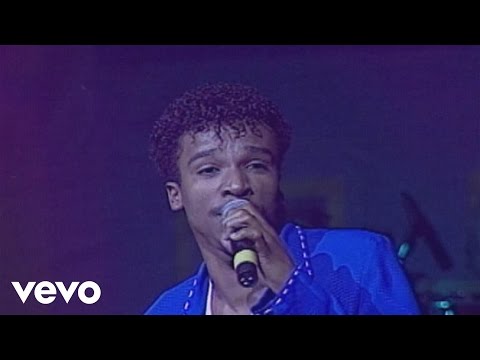 Só Pra Contrariar - Mineirinho / Sai da Minha Aba (Bicão) (Ao Vivo)