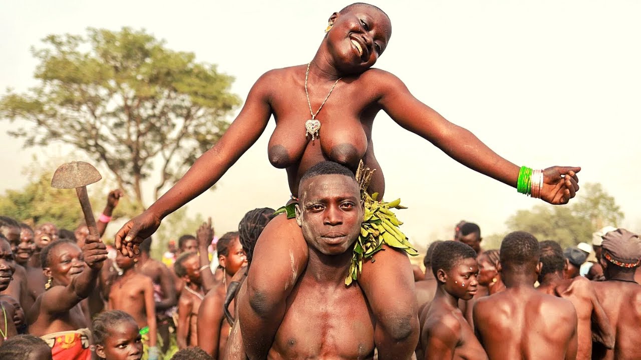 Naked africa tribe