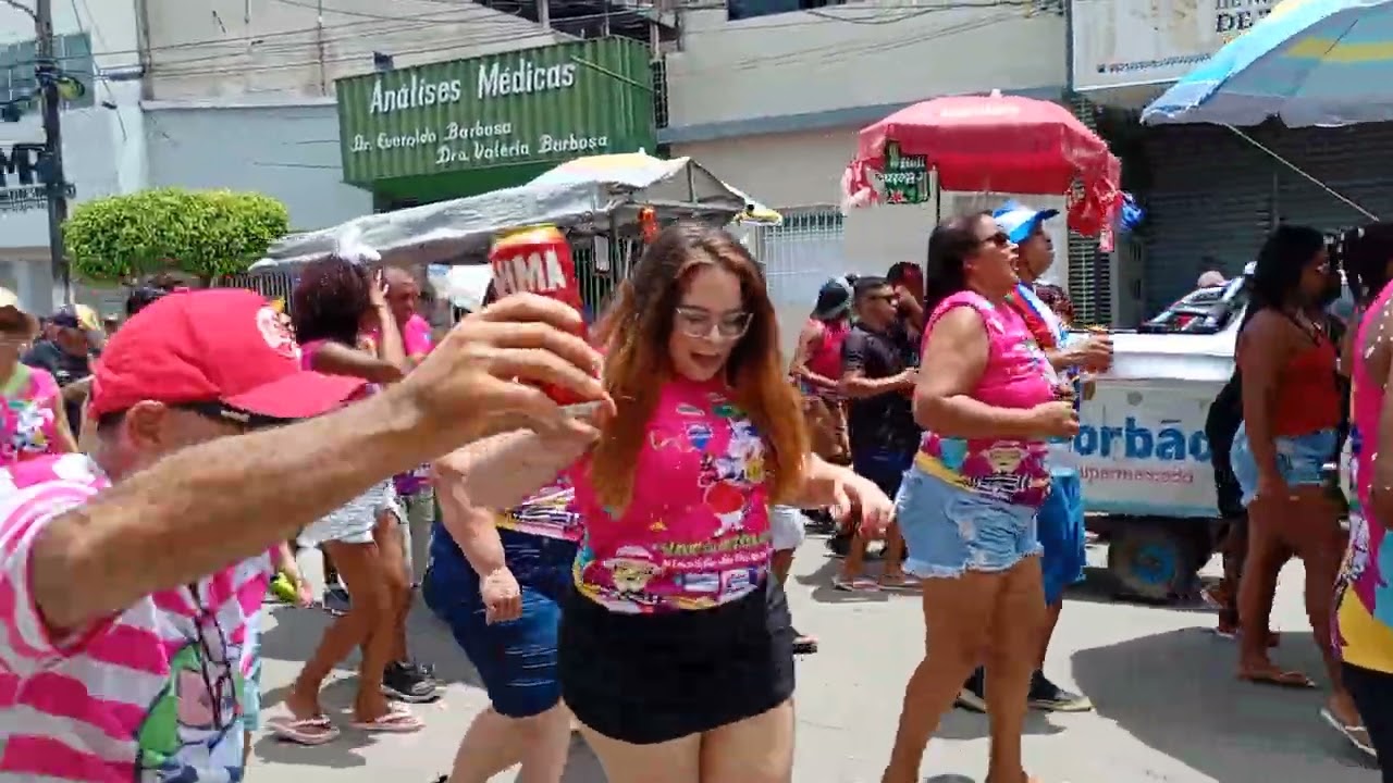 Eu no carnaval e o boi do trigo de Timbaúba 2026