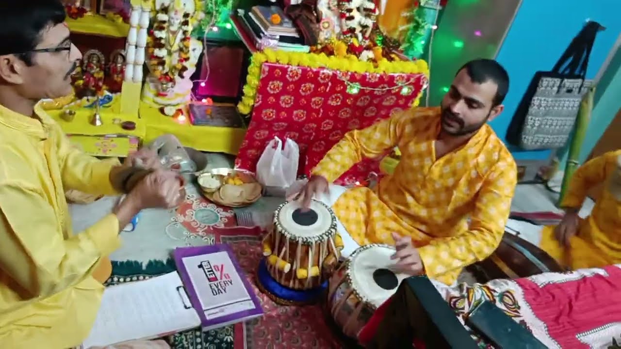 Sada Aanandan Hey Ahidware Mohan Khele Holi Ho | Holi Kirtan | Old Holi Song