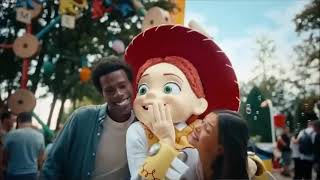 Reclamecampagne Disneyland Paris Voor Olympische Spelen Paris With A Magic Twist