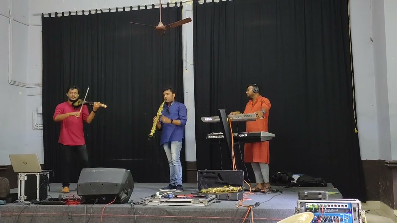 Walking in The Moonlight Malayalam Song Live Violin+Saxophone +Keyboard