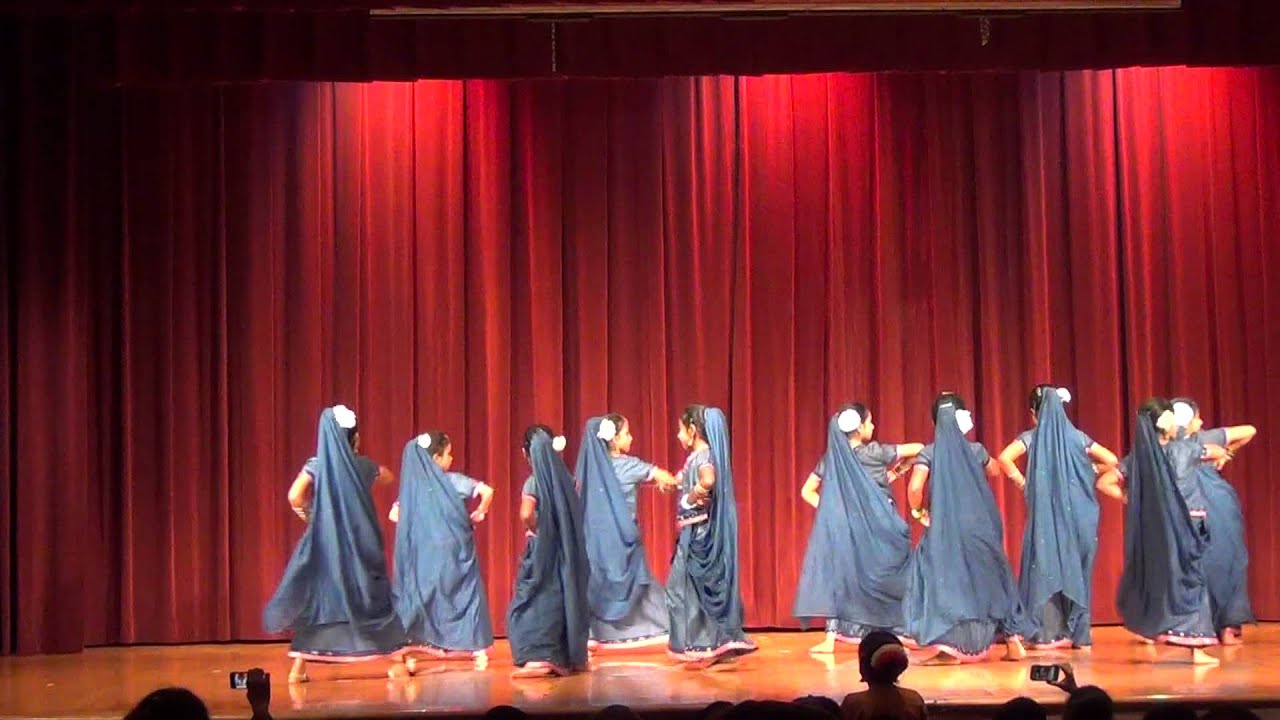 janhavi-s-group-dance-performance-2-at-ugadi-celebration-2012