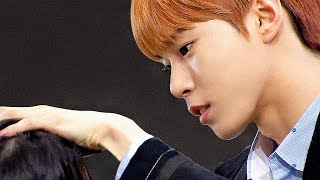 (ENG/SPA/IND) [#LipstickPrince] From the Best, NCT Doyoung's Eyeliner Skills | #Mix_Clip | #Diggle
