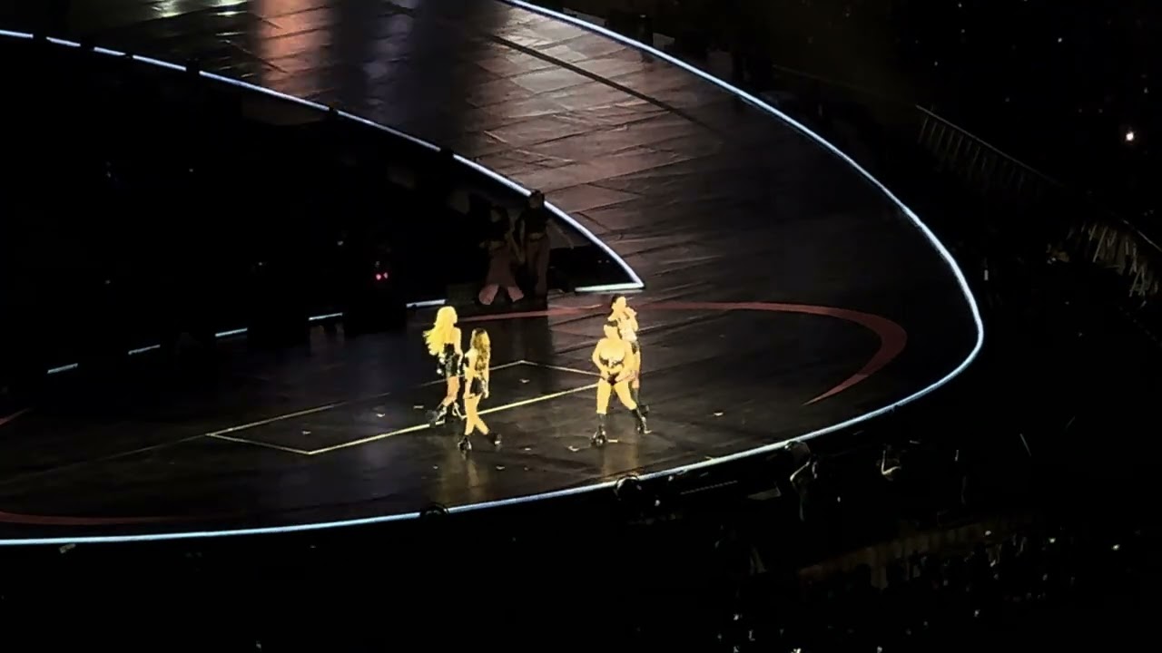 Shutdown (Blackpink Deadline world tour in bangkok 2025)