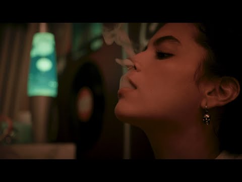 Putar Reggaetón - Dímelo Flow