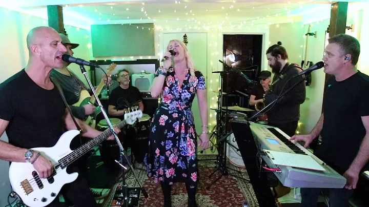 'HEADING IN THE RIGHT DIRECTION' (RENEE GEYER) cov...
