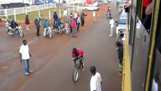 P1060320 Bicycle race in Kampala