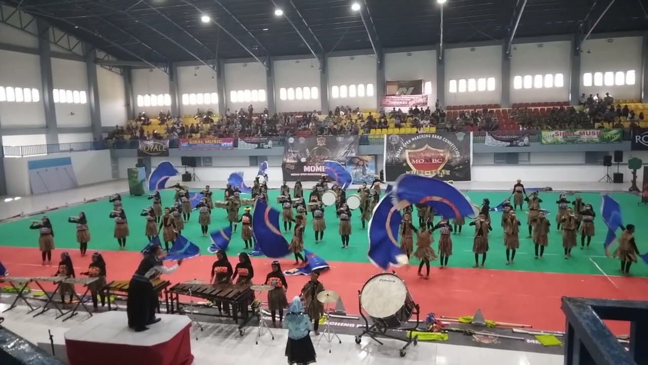 Juara 1 Display AW 30 Martubung Medan Divisi SMP/SMA Non Logam