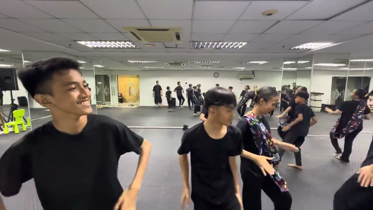 zapin x joget #KOREOGRAFee kumpulan 1