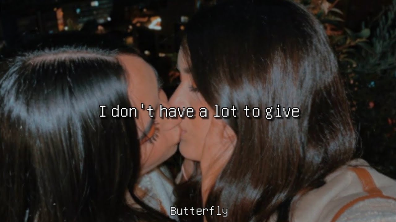 Girl in red two queens in a king sized bed // lyrics YouTube