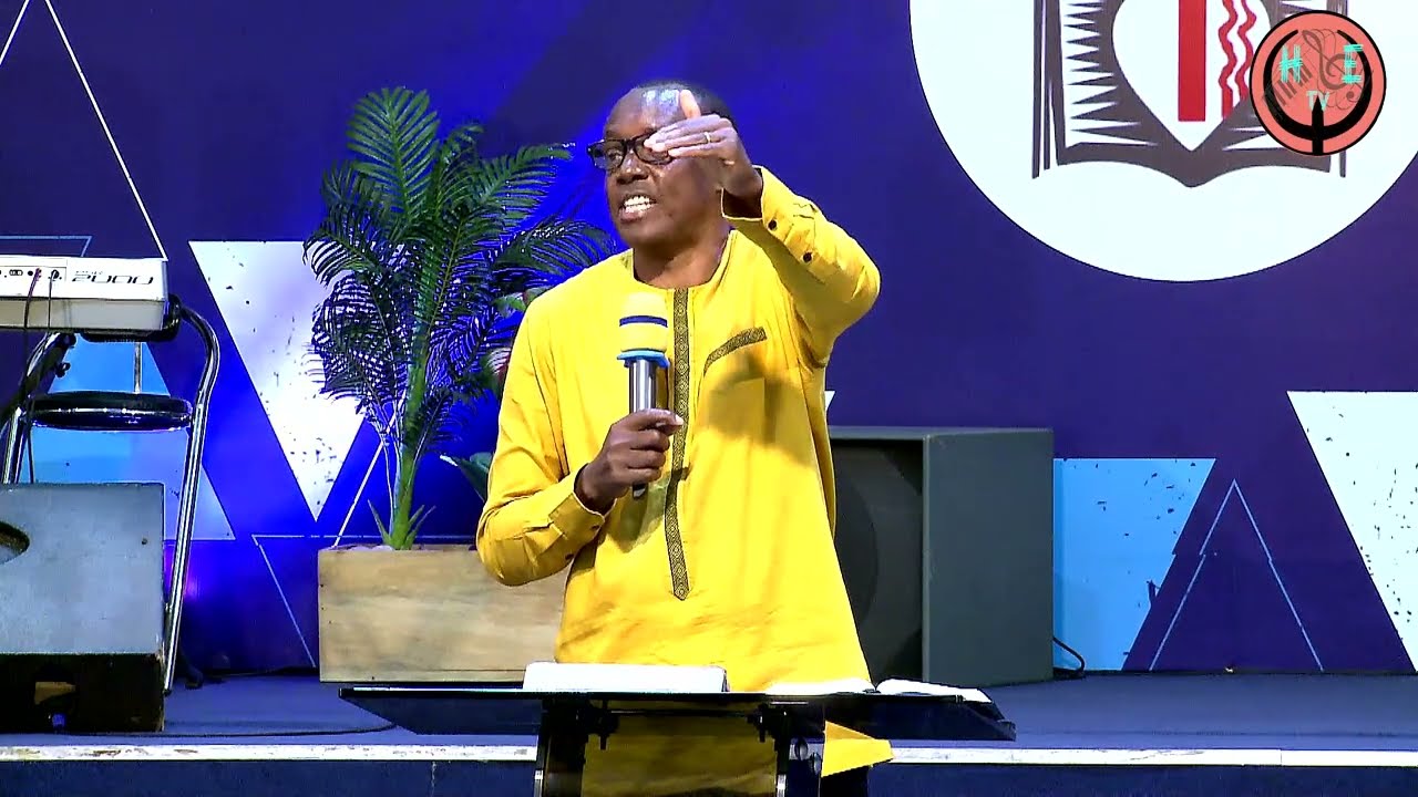 IGITABO CY' UBUZIMA BWAWE KIRI IMBERE Y' IMANA / Pastor Aaron RUHIMBYA