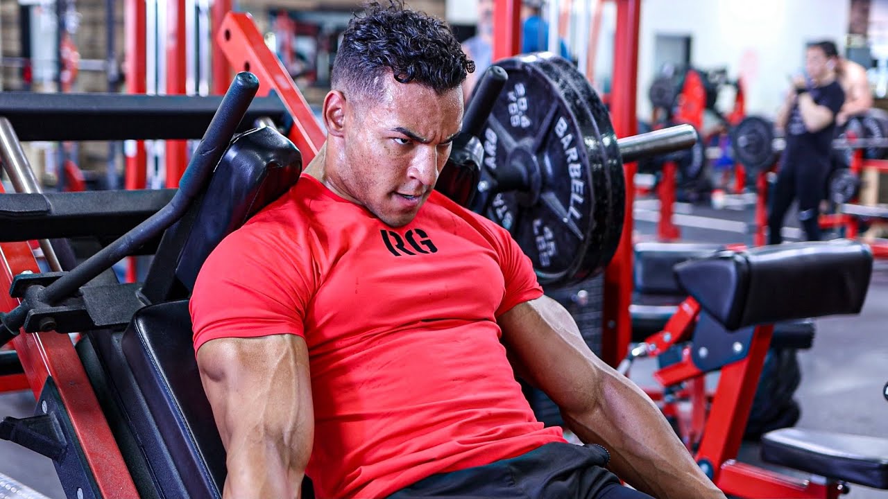 2 WEEKS OUT | HIGH VOLUME LEG DESTRUCTION | ROAD TO PRO EP. 6