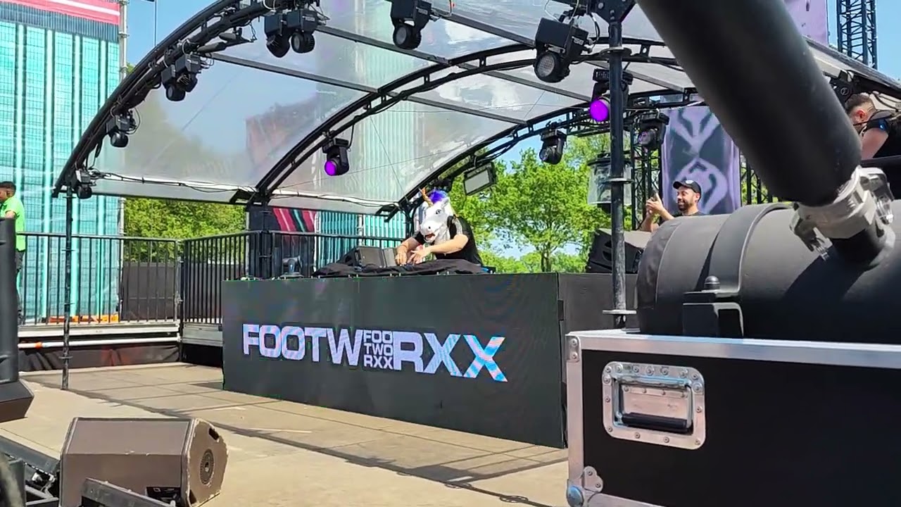 unicorn on keta @ harmony of hardcore 2023 1