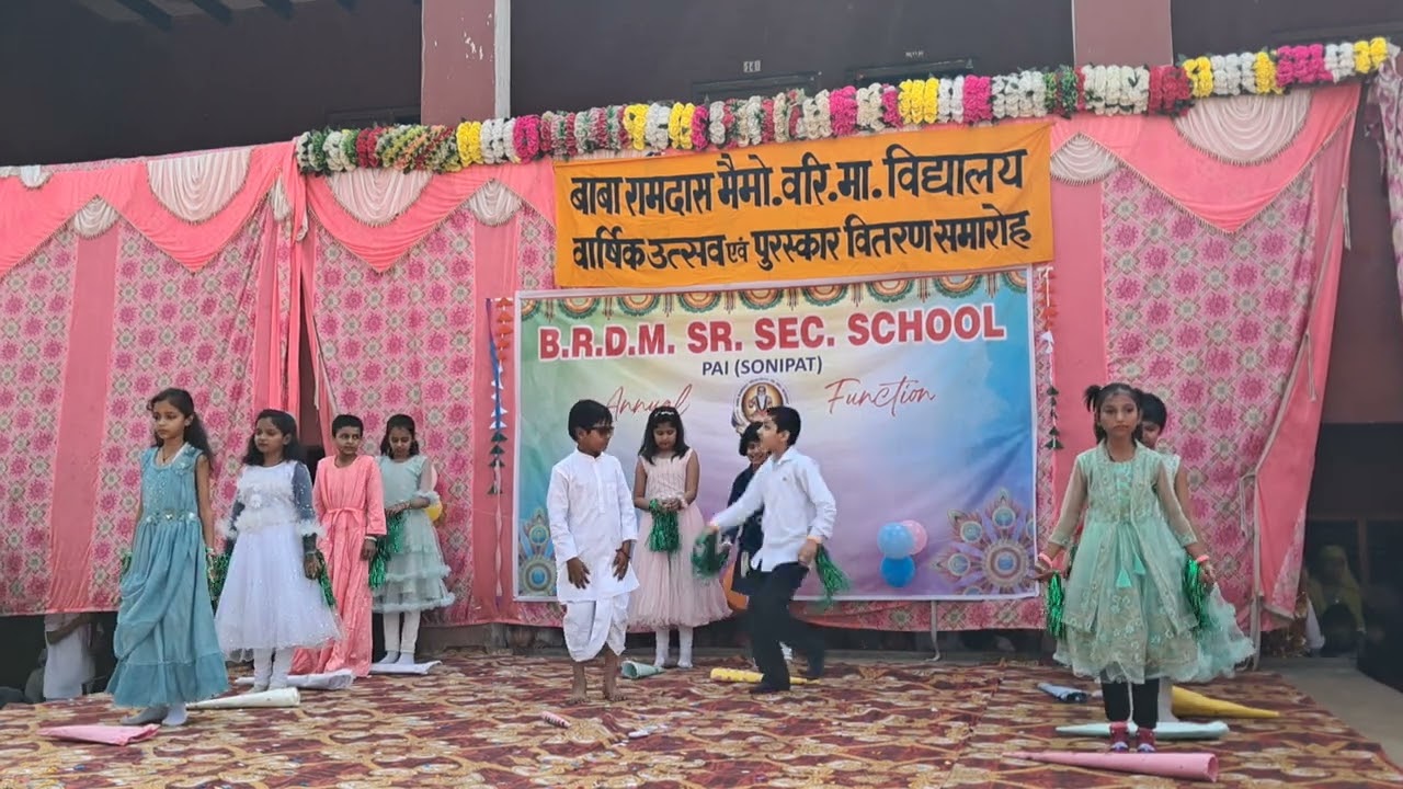 Funny Dance Performance by Little Champs