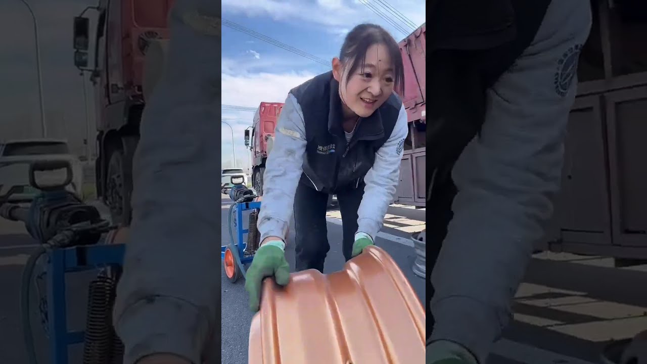 接上个视频，120吨载重，大箱梁也弯了，钢板也弯