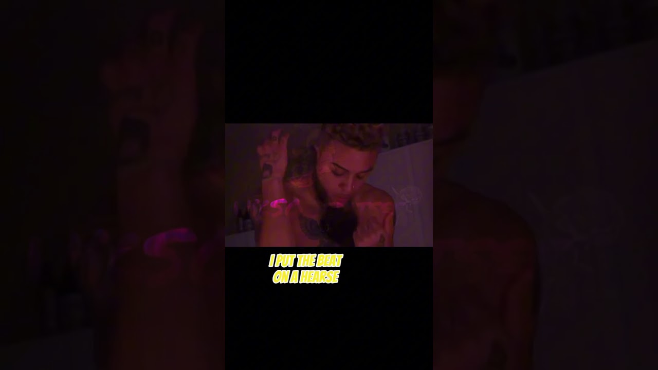 Catch The Wave by Lil Skies 