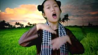 Em Bé Quê - Hà Phạm Anh Thư