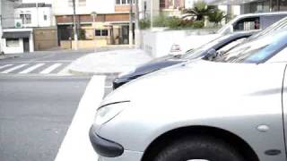 Gol turbo 1 kg de pressao , ferrari modena 400 cavalos controle tracao
entre outros ferraari sai primeiro e tem que frear, resumindo pau nao
braco...
