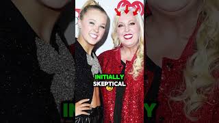 Why did JoJo Siwa attend the iHeart Awards 2025 with a “violation building” on her head