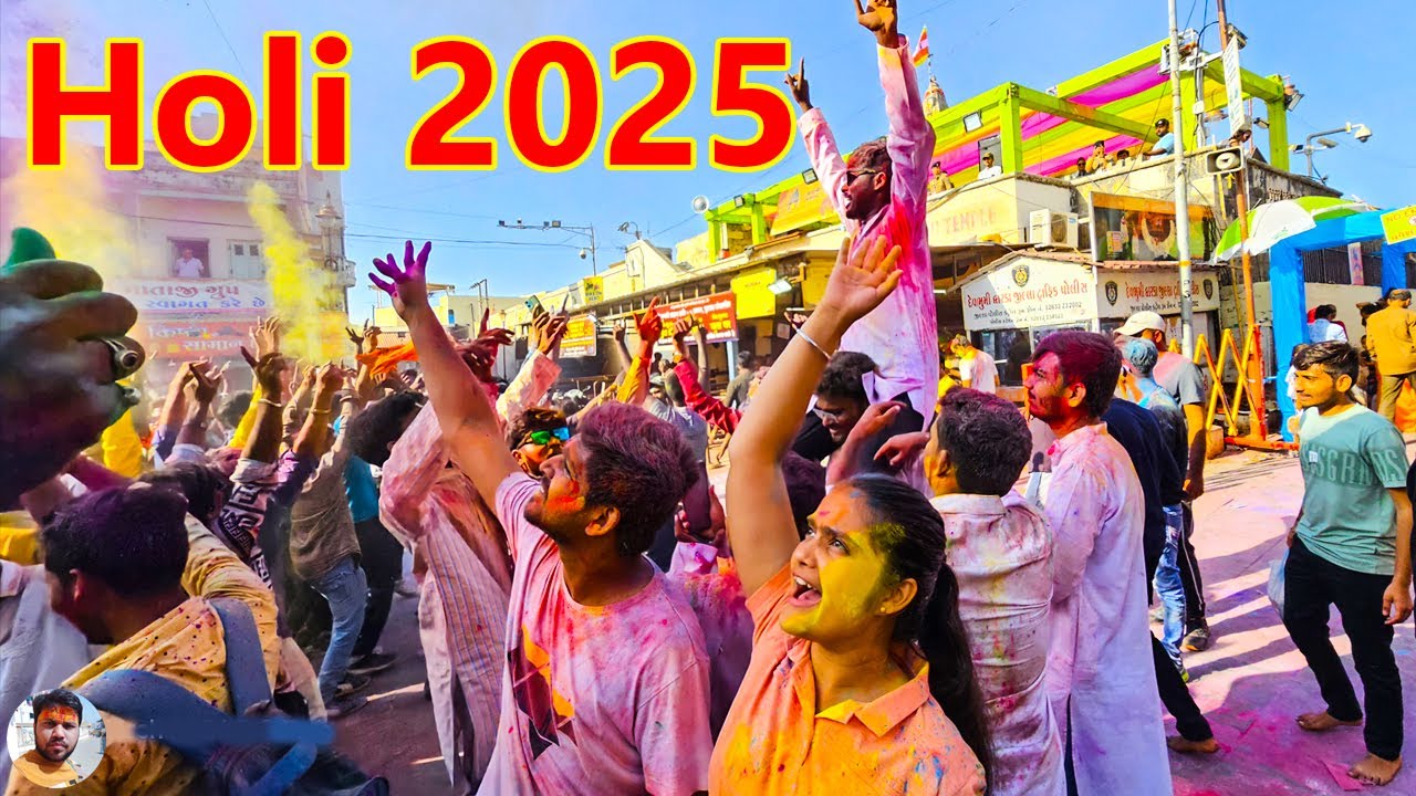 HOLI Celebration in Dwarkadhish Temple Gujarat is BIGGER Than You Think in 2025