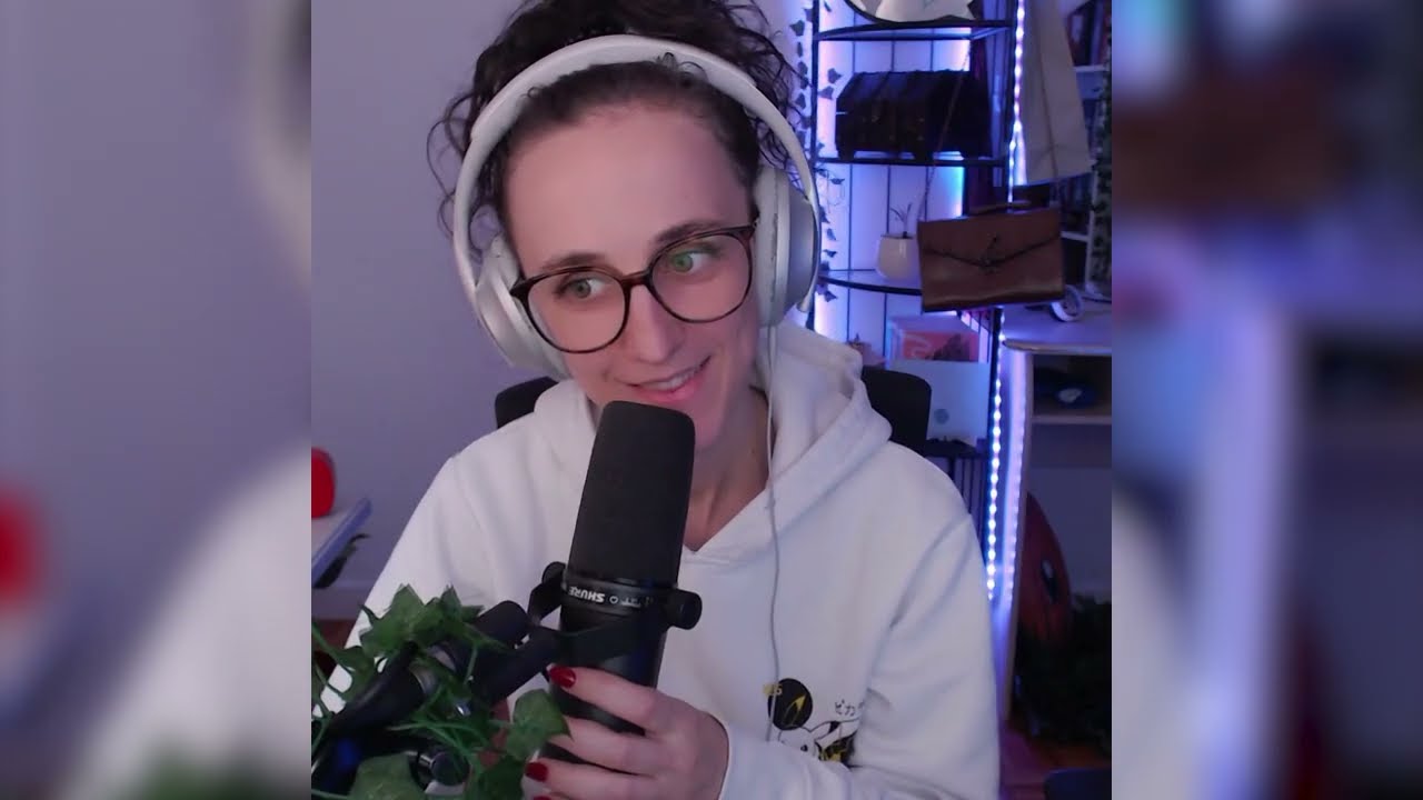 ASMR Lecture Chuchotée 📖 | De l'obscurité à la lumière (Wattpad)