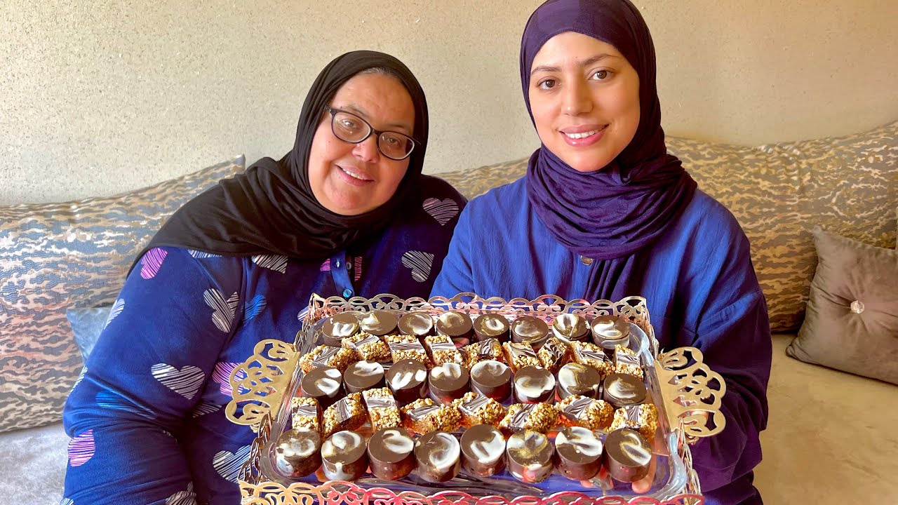 بنصف كيلو كاوكاو وجدي اكتر من 60 حبة بدون فرن حضري حلوة بريستيج من يد حلاوية محترفة غارقة فالكموند