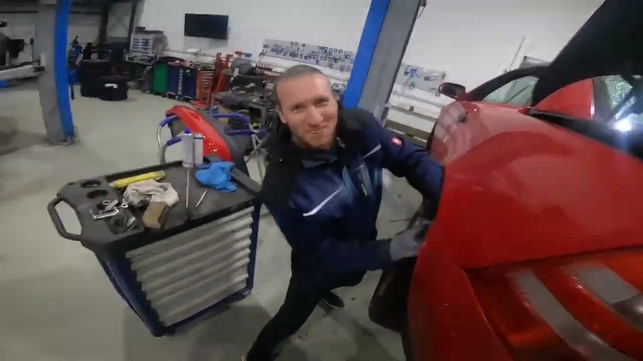 CLK reparieren und reparierter Türgriff im ''Jugo-Style'' und Lärm