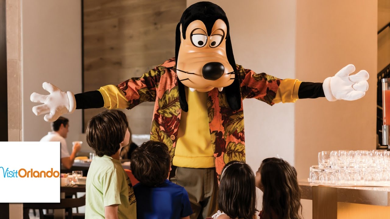 Character Dining in Orlando Visit Orlando YouTube