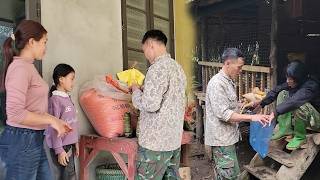 Hoang brought some food for the mysterious girl during Tet when he went to the farm.