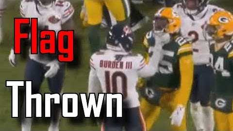 Tempers flare leading to a penalty | Green Bay Packers Vs Chicago Bears