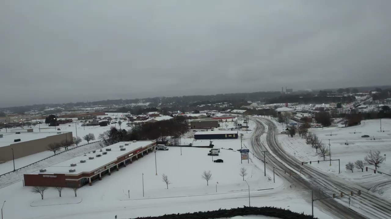 Danville Virginia January 25 2026 4:45pm Westover Drive, Piedmont Drive, Mount Cross road snow