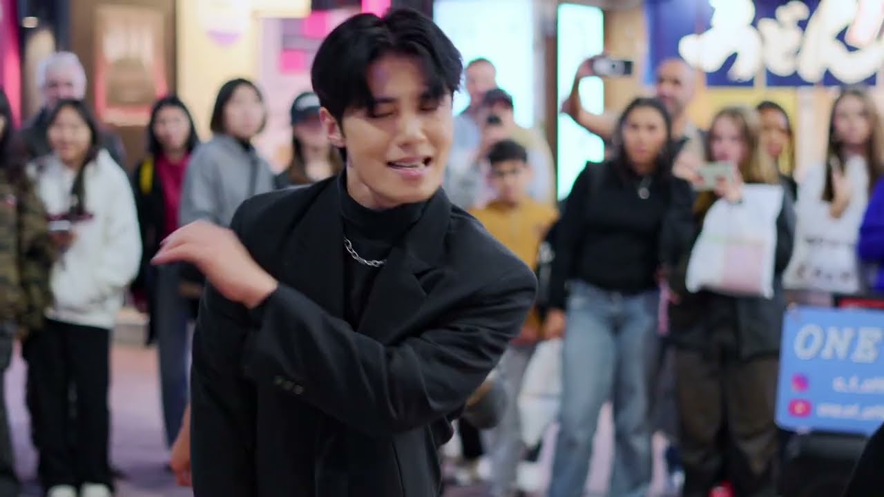 댄스팀 원오브 _  kpop dance in public _ 홍대 댄스 버스킹 _ 25-10-23