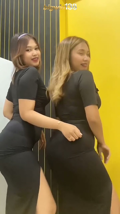 Tante goyang bokong semok